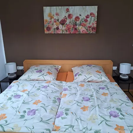 Daire 1 Buchung Schoene Helle 2-Zimmer Wohnung